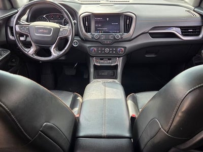 2022 GMC Terrain AT4