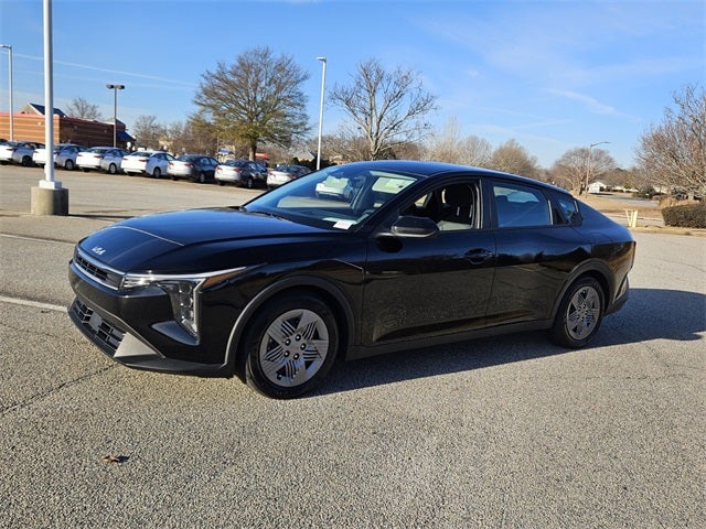 2025 Kia K4 LX