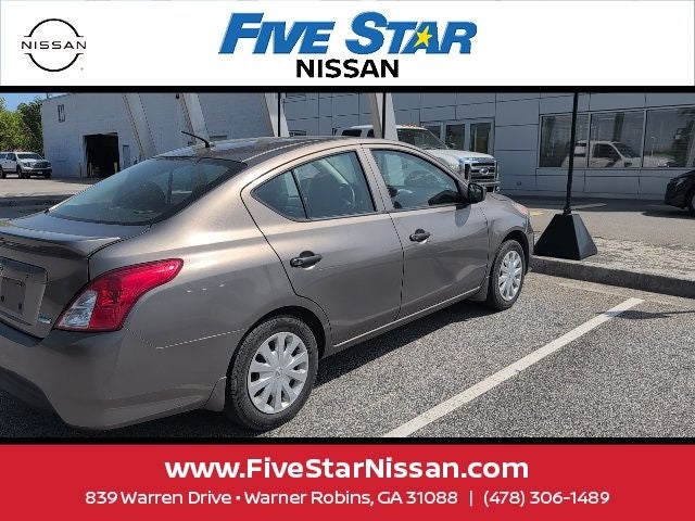2016 Nissan Versa 1.6 S Plus