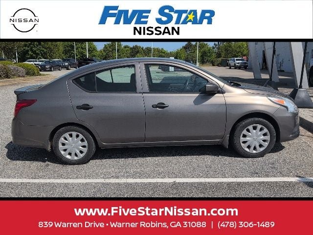 2016 Nissan Versa 1.6 S Plus