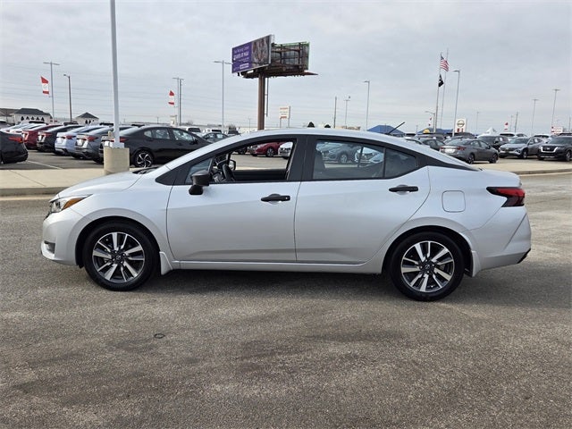 2025 Nissan Versa 1.6 S