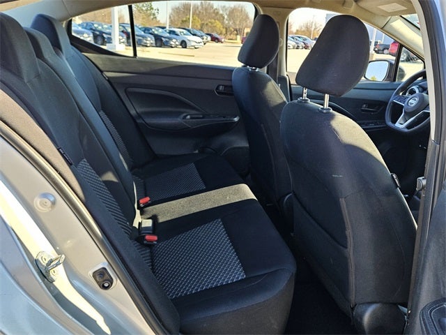 2022 Nissan Versa 1.6 S