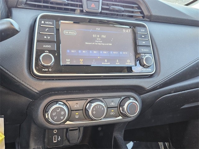 2022 Nissan Versa 1.6 S