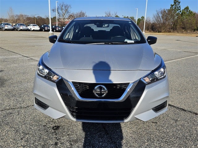 2022 Nissan Versa 1.6 S