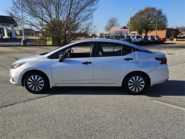 2022 Nissan Versa 1.6 S