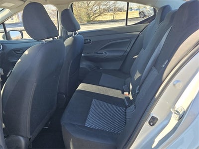 2022 Nissan Versa 1.6 S