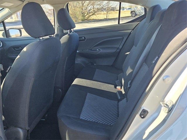 2022 Nissan Versa 1.6 S