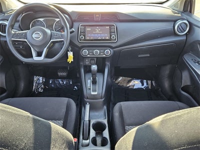 2022 Nissan Versa 1.6 S