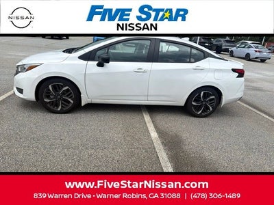2025 Nissan Versa 1.6 SR