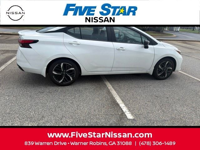 2025 Nissan Versa 1.6 SR