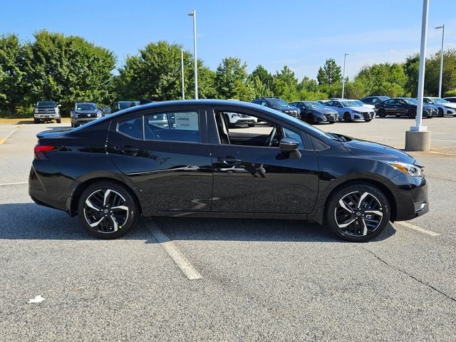 2025 Nissan Versa 1.6 SR