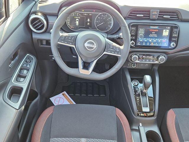 2025 Nissan Versa 1.6 SR