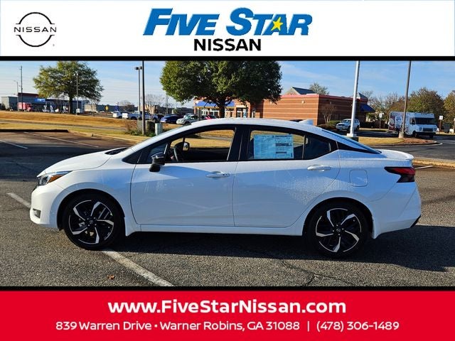 2025 Nissan Versa 1.6 SR