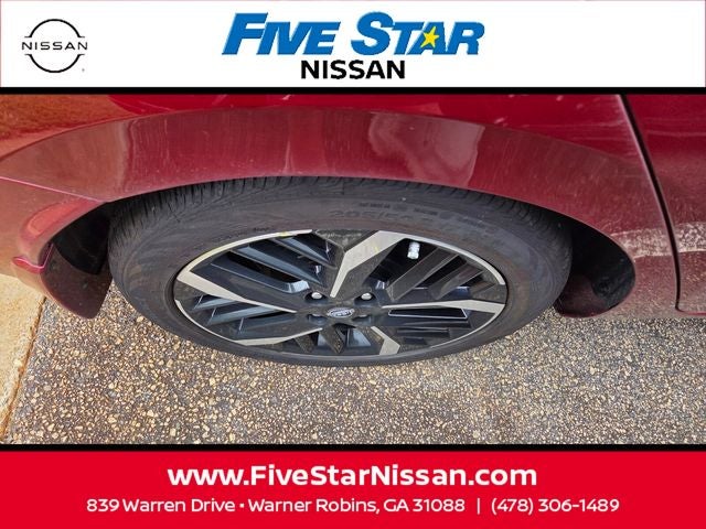 2025 Nissan Versa 1.6 SR