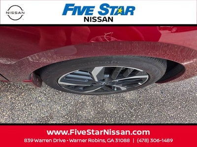 2025 Nissan Versa 1.6 SR
