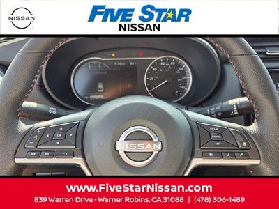 2025 Nissan Versa 1.6 SR