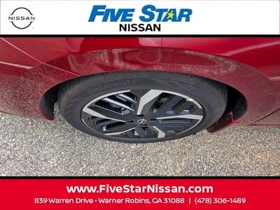 2025 Nissan Versa 1.6 SR
