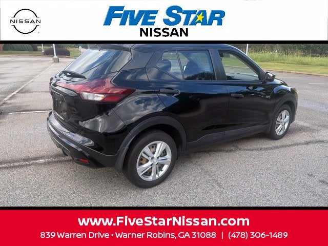 2024 Nissan Kicks S
