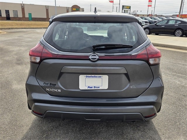 2025 Nissan Kicks Play S