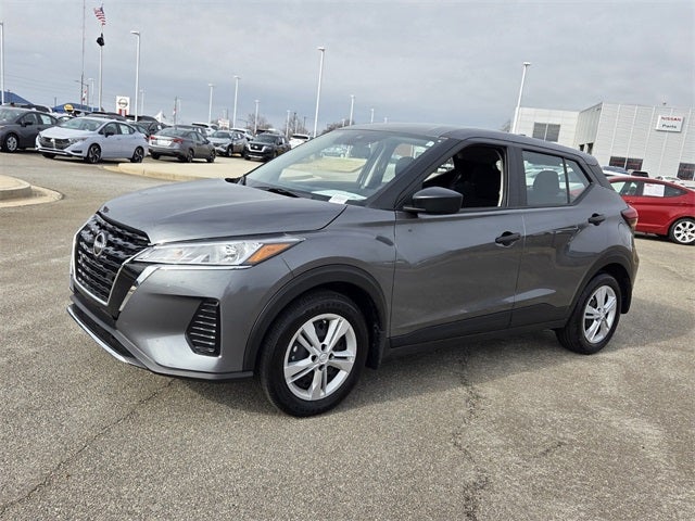 2025 Nissan Kicks Play S