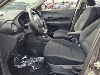 2025 Nissan Kicks Play S