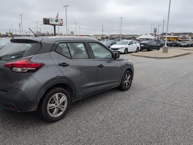 2018 Nissan Kicks S