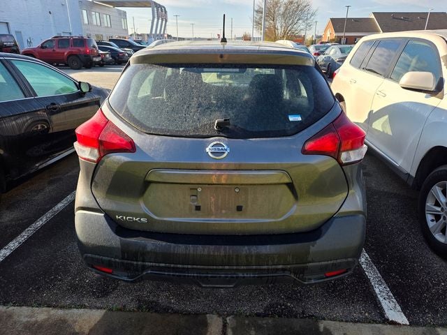 2018 Nissan Kicks S