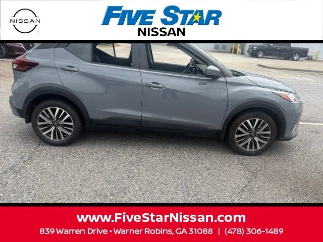 2023 Nissan Kicks SV