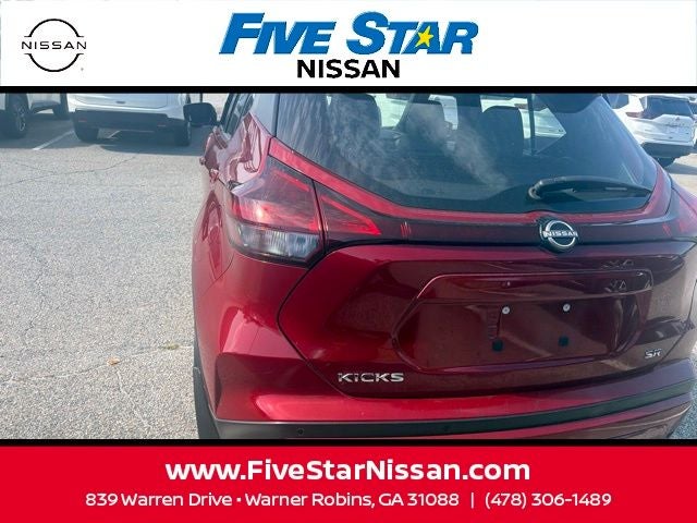 2023 Nissan Kicks SR