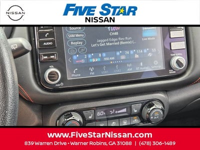 2023 Nissan Kicks SR