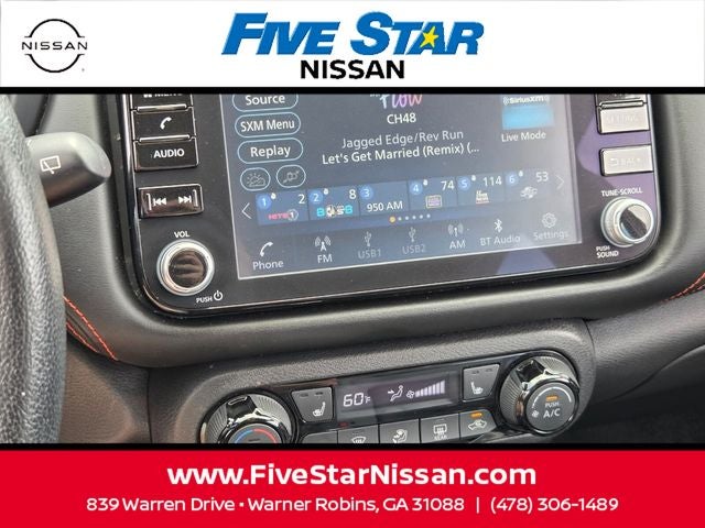 2023 Nissan Kicks SR