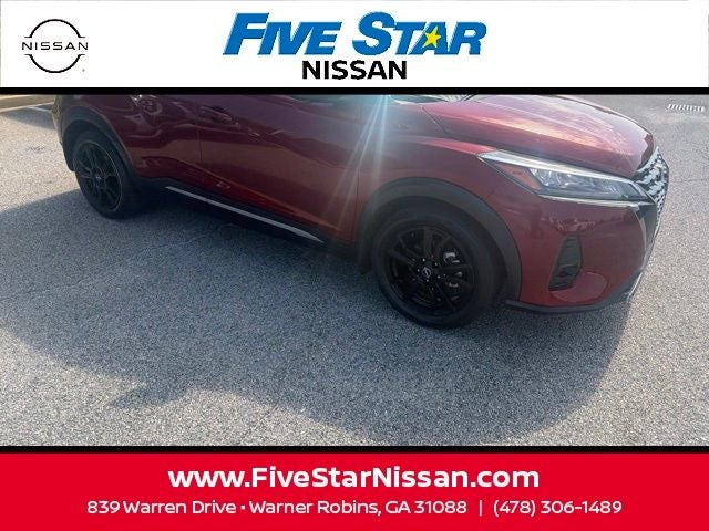 2023 Nissan Kicks SR