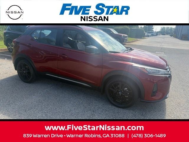 2023 Nissan Kicks SR