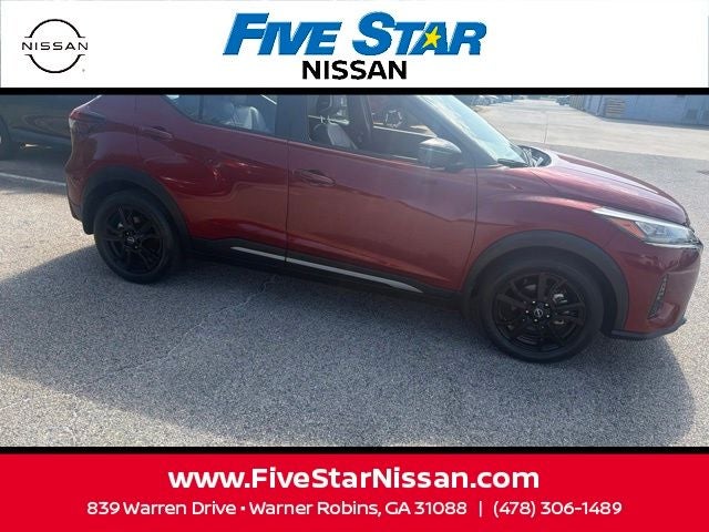 2023 Nissan Kicks SR