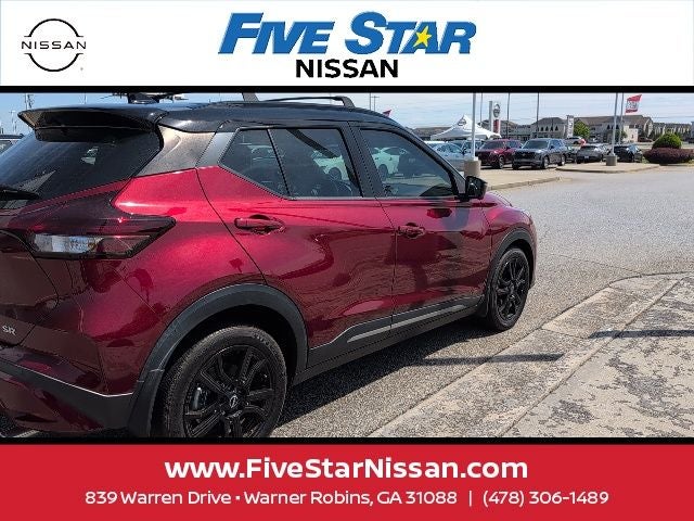 2023 Nissan Kicks SR