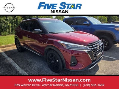 2023 Nissan Kicks SR