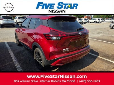 2023 Nissan Kicks SR