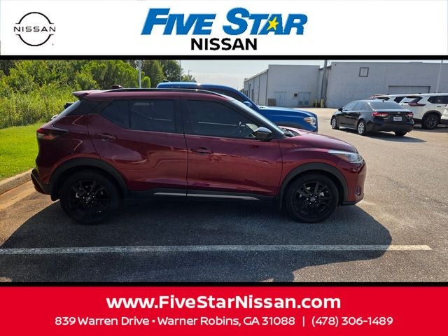 2023 Nissan Kicks SR