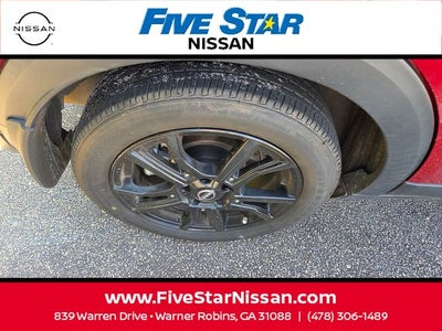 2023 Nissan Kicks SR