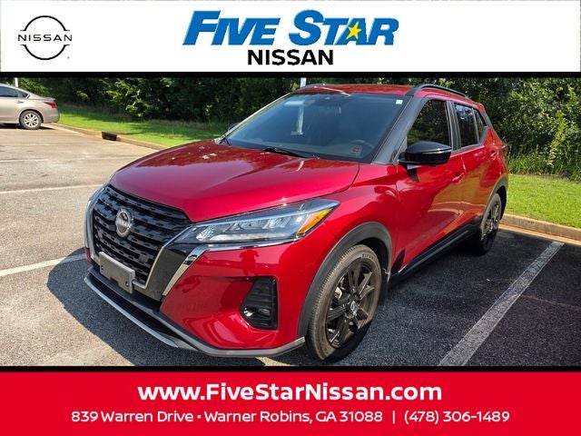 2023 Nissan Kicks SR