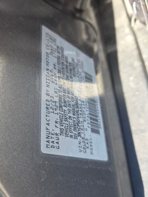 2024 Nissan Kicks SR