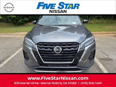 2024 Nissan Kicks SR