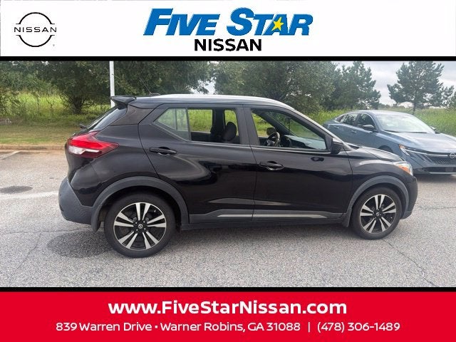 2020 Nissan Kicks SR