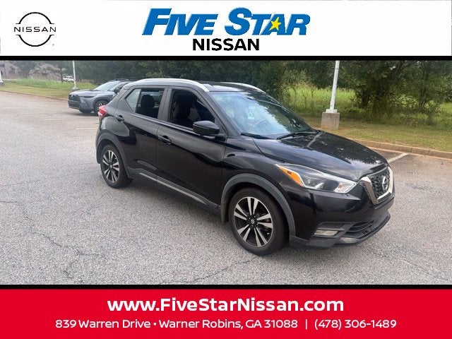 2020 Nissan Kicks SR