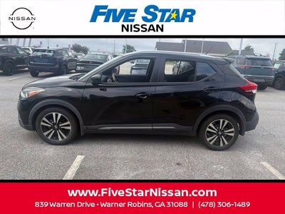 2020 Nissan Kicks SR