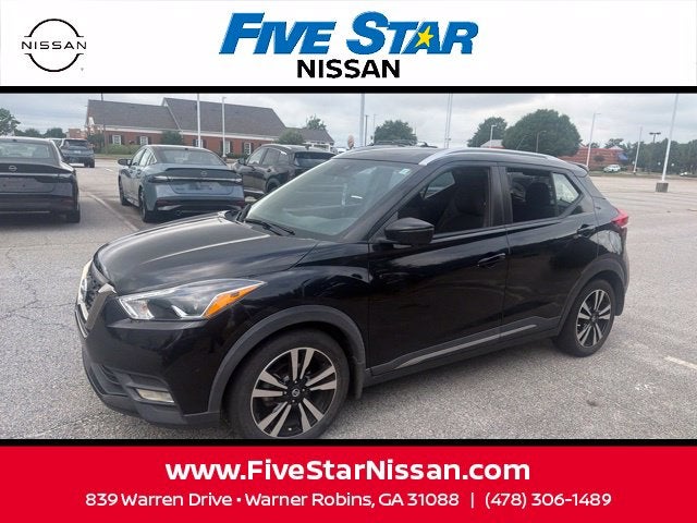 2020 Nissan Kicks SR