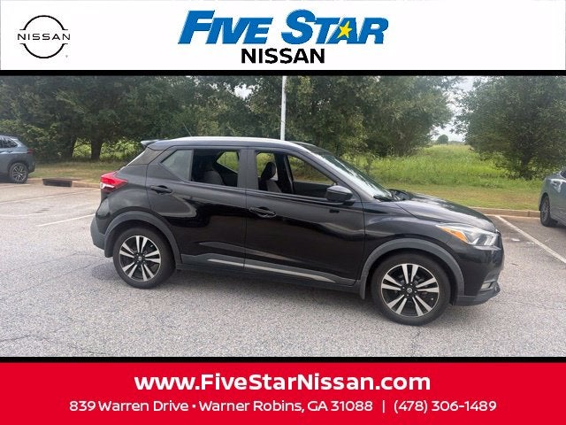 2020 Nissan Kicks SR