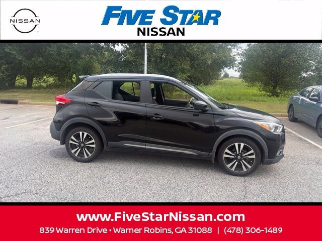 2020 Nissan Kicks SR