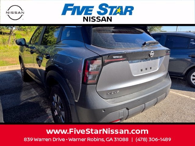 2025 Nissan Kicks S
