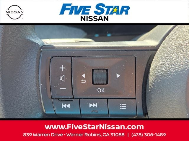 2025 Nissan Kicks SV